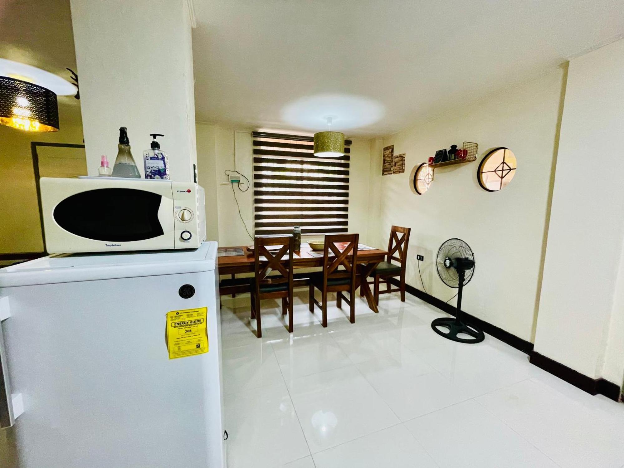 Apartamento Tagaytay Swiss Cabin Netflix/Wifi/Parking Tagaytay City Exterior foto